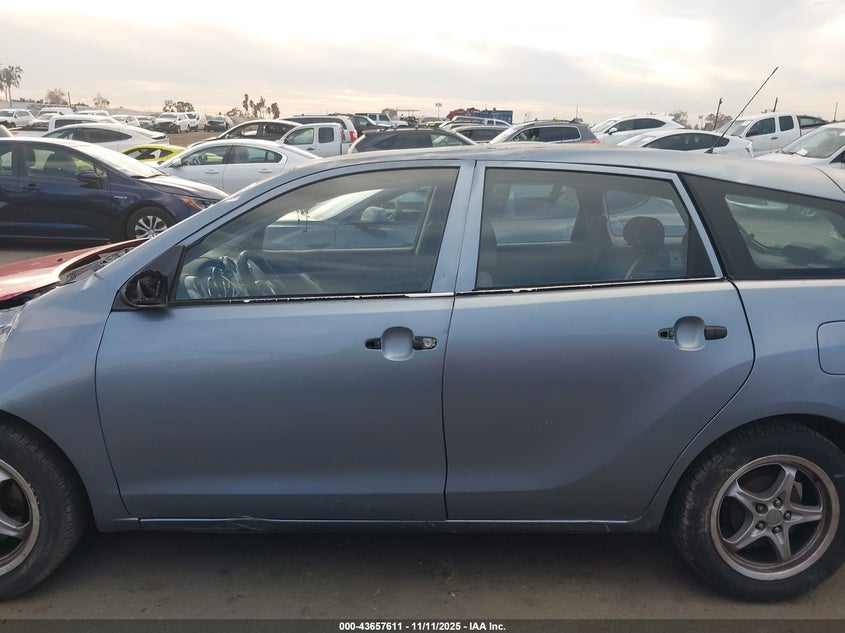 2003 Toyota Matrix Standard VIN: 2T1KR32E13C045628 Lot: 43657611