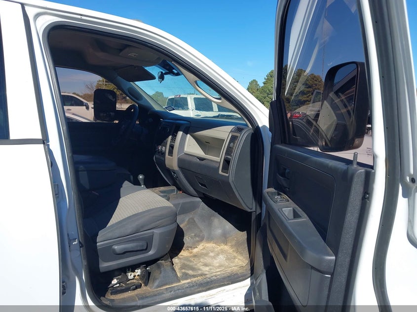 2012 Ram 3500 Chassis St/Slt/Laramie VIN: 3C7WDTCL3CG300415 Lot: 43657615