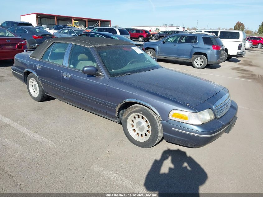 2FAFP74W8WX184469 FORD CROWN VICTORIA Photo 1