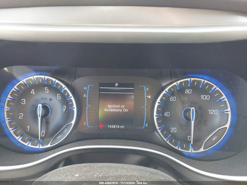 2017 Chrysler Pacifica Touring-L VIN: 2C4RC1BG6HR719981 Lot: 43657678