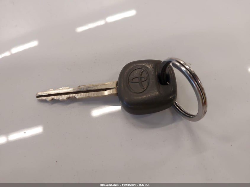 2006 Toyota Sequoia Sr5 VIN: 5TDBT44A46S259302 Lot: 43657686