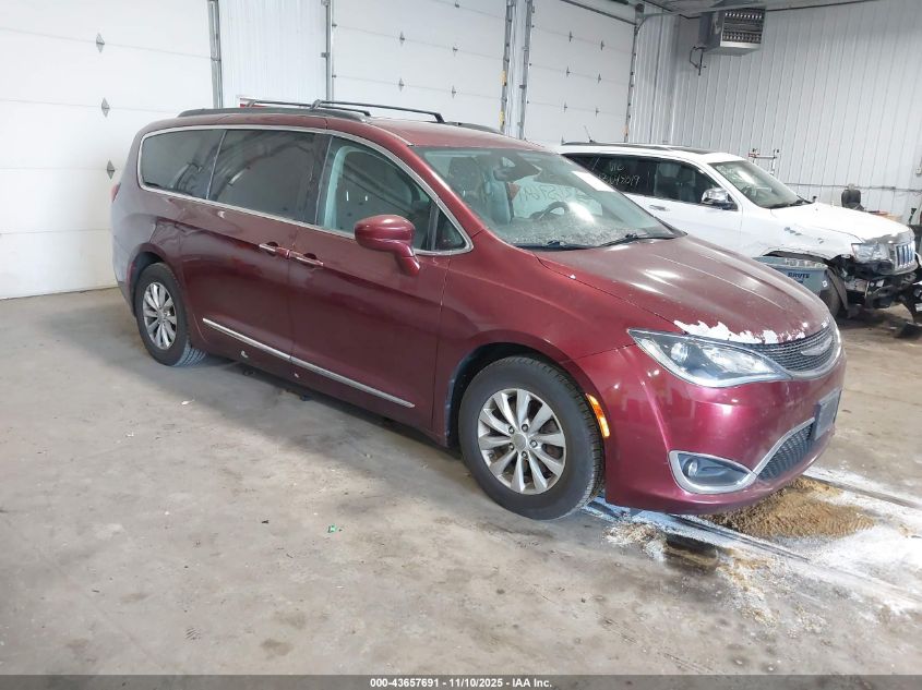 CHRYSLER PACIFICA TOURING-L