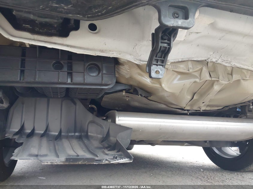 2024 HYUNDAI ELANTRA HYBRID LIMITED KMHLN4DJ3RU103441