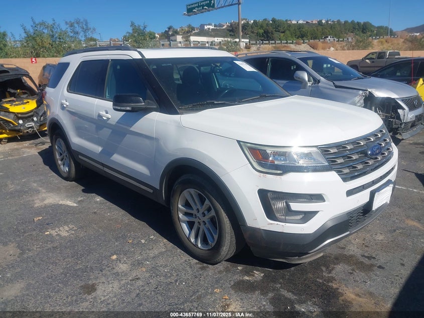 FORD EXPLORER XLT