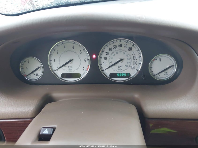 2000 Chrysler 300M VIN: 2C3HE66GXYH361520 Lot: 43657820