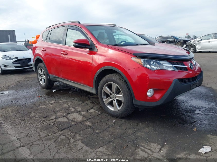 TOYOTA RAV4 XLE