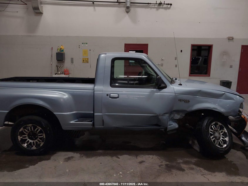 1998 Ford Ranger Splash/Xl/Xlt VIN: 1FTYR10C3WTA33333 Lot: 43657840