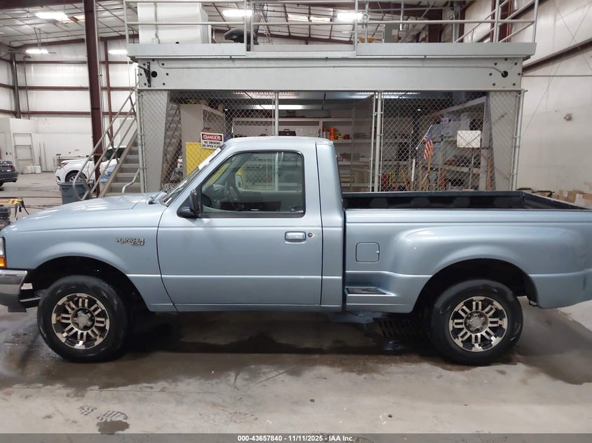 1998 Ford Ranger Splash/Xl/Xlt VIN: 1FTYR10C3WTA33333 Lot: 43657840