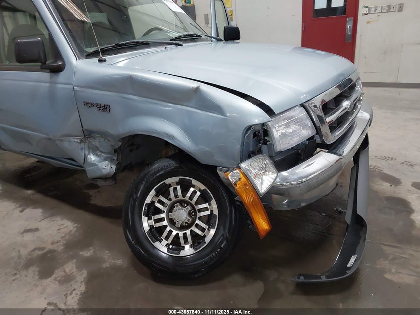 1998 Ford Ranger Splash/Xl/Xlt VIN: 1FTYR10C3WTA33333 Lot: 43657840
