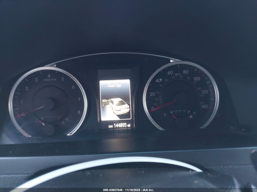 2016 TOYOTA CAMRY SE 4T1BF1FK0GU502656