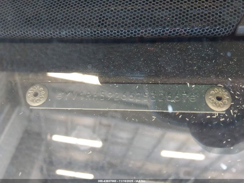 2006 Volvo S60 2.5T VIN: YV1RH592662532667 Lot: 43657860