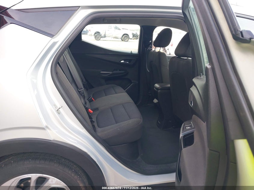 VIN 1G1FY6S07P4199028 2023 CHEVROLET BOLT EUV FWD LT