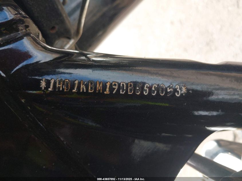 2013 Harley-Davidson Flhx Street Glide VIN: 1HD1KBM19DB666053 Lot: 43657892