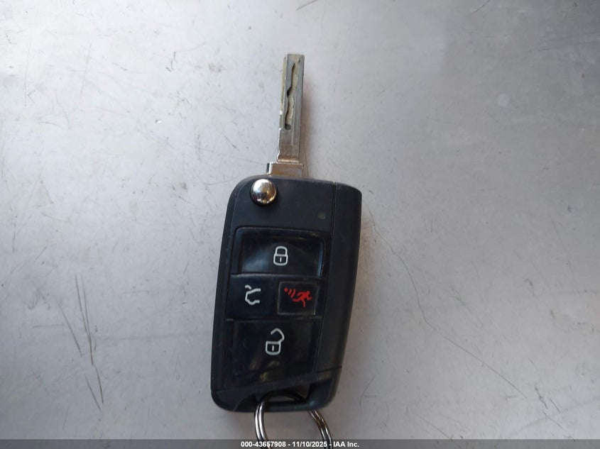 3VV1B7AXXLM104985 2020 VOLKSWAGEN TIGUAN photo no. 11