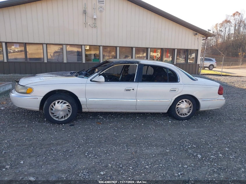 1998 Lincoln Continental VIN: 1LNLM97V3WY602890 Lot: 43657927