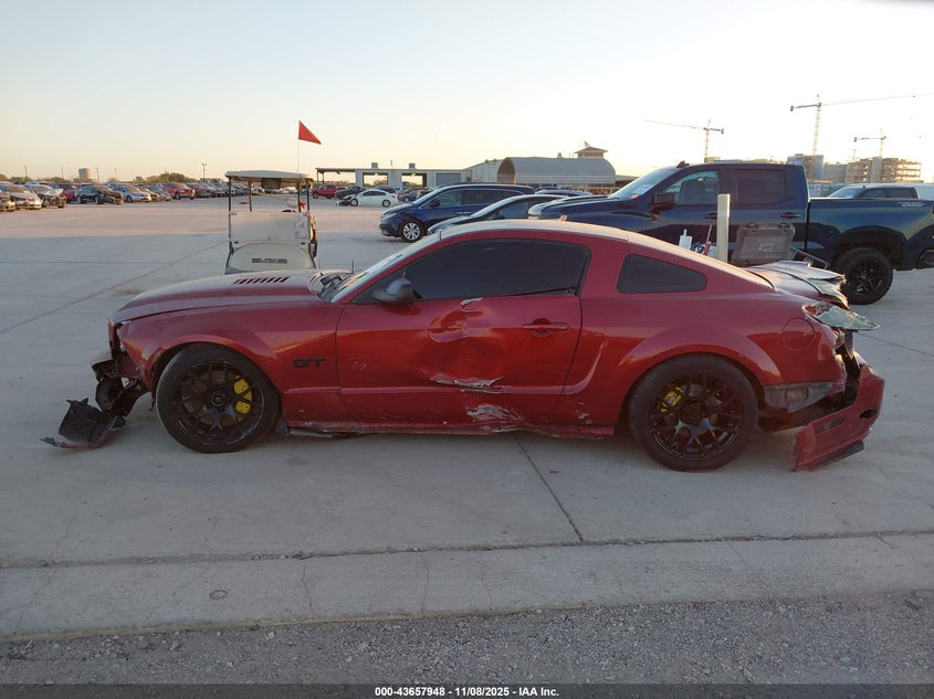 2007 Ford Mustang Gt Deluxe/Gt Premium VIN: 1ZVFT82H575245082 Lot: 43657948