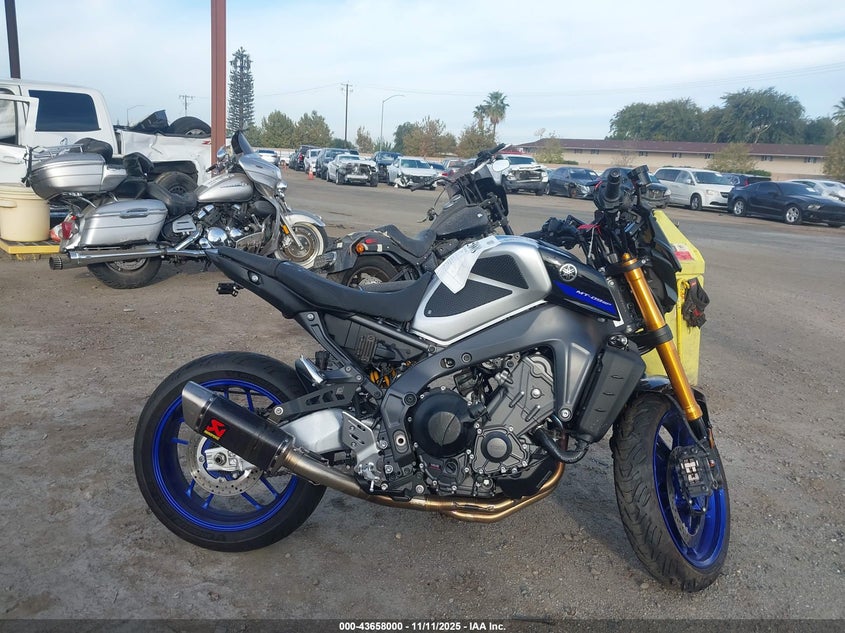 2023 Yamaha Mt09 Dc VIN: JYARN72Y2PA000618 Lot: 43658000