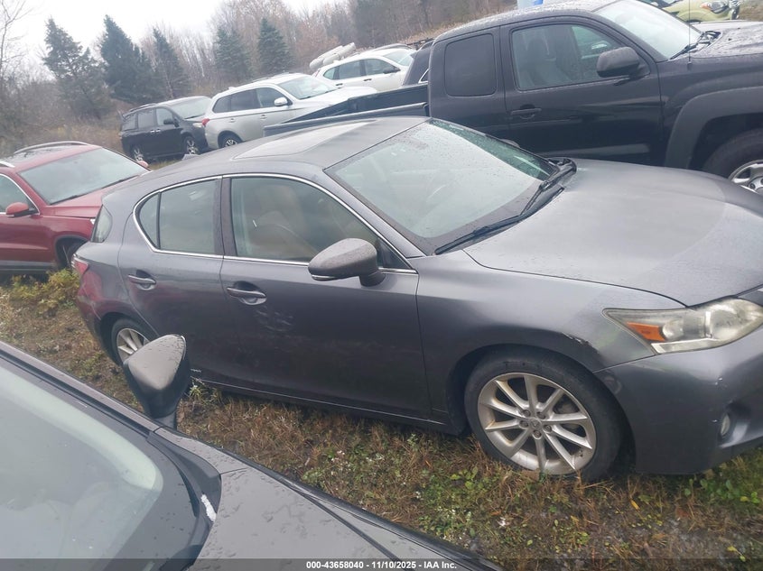 2013 LEXUS CT 200H JTHKD5BH5D2155973