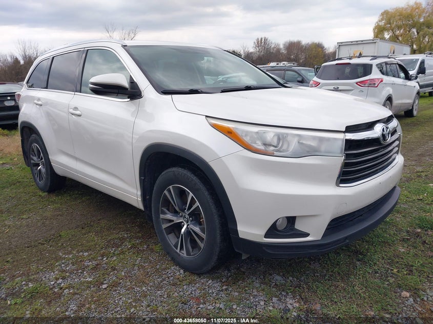 2016 TOYOTA HIGHLANDER XLE V6 - 5TDJKRFH2GS335381