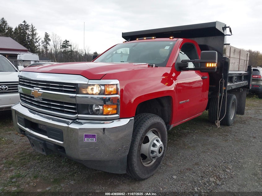 1GB3KYC88FF622900 2015 CHEVROLET SILVERADO photo no. 2