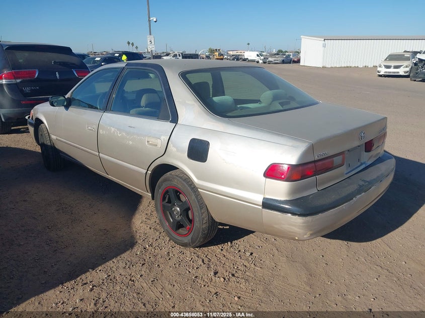 JT2BG22K5V0033879 1997 TOYOTA CAMRY photo no. 3
