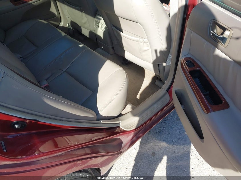 4T1BF30K85U109960 2005 TOYOTA CAMRY photo no. 8