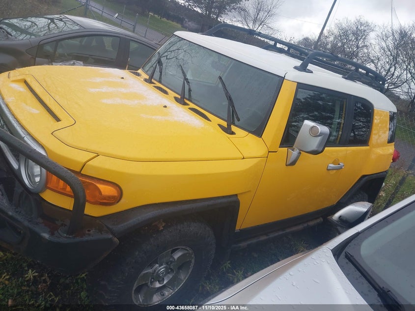 2008 Toyota Fj Cruiser VIN: JTEBU11F98K003318 Lot: 43658087