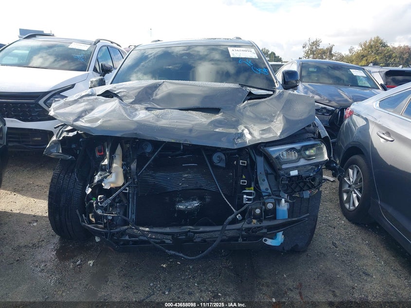 2025 Dodge Durango R/T Plus Awd VIN: 1C4SDJCT6SC558106 Lot: 43658098