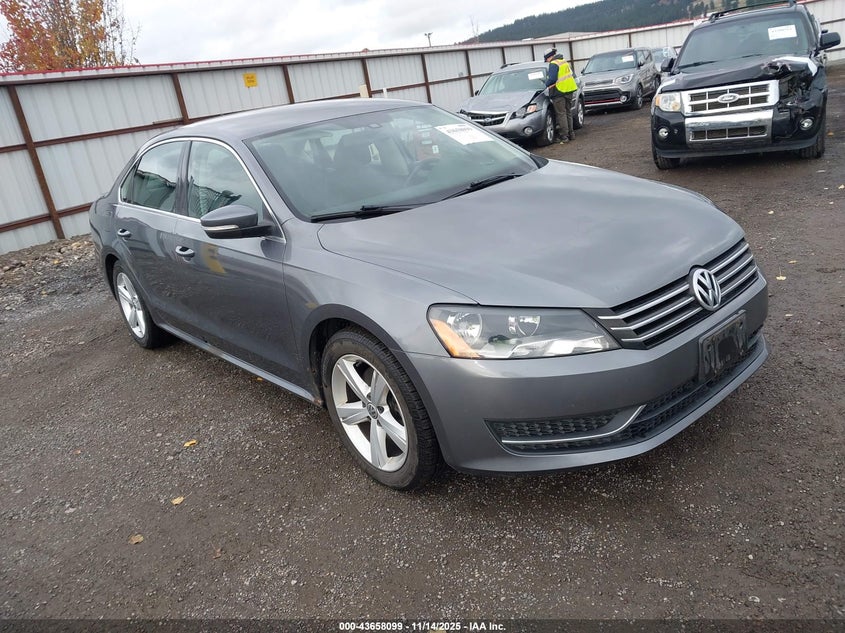1VWBH7A39DC060217 2013 VOLKSWAGEN PASSAT photo no. 10