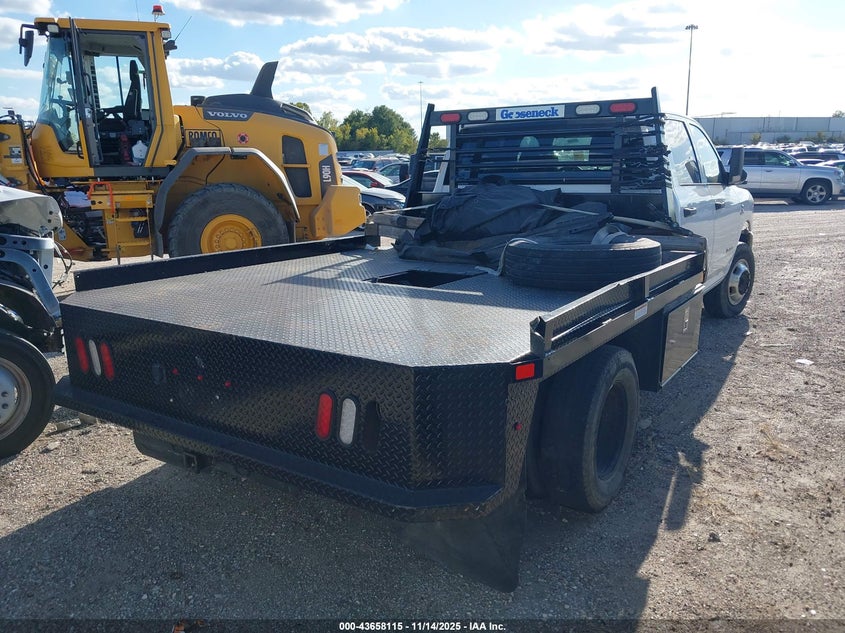3C7WRTCL0NG219781 2022 RAM 3500 photo no. 4