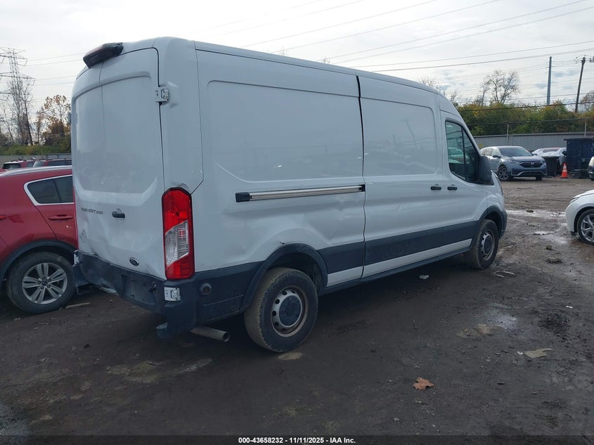 1FTBR1C8XLKA06581 2020 FORD TRANSIT photo no. 4