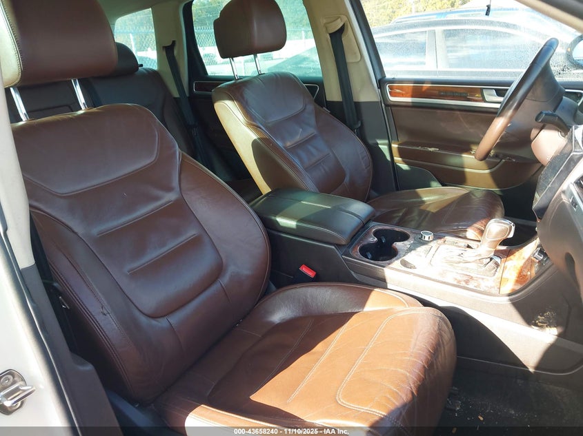 WVGFF9BP6BD003726 2011 VOLKSWAGEN TOUAREG photo no. 5