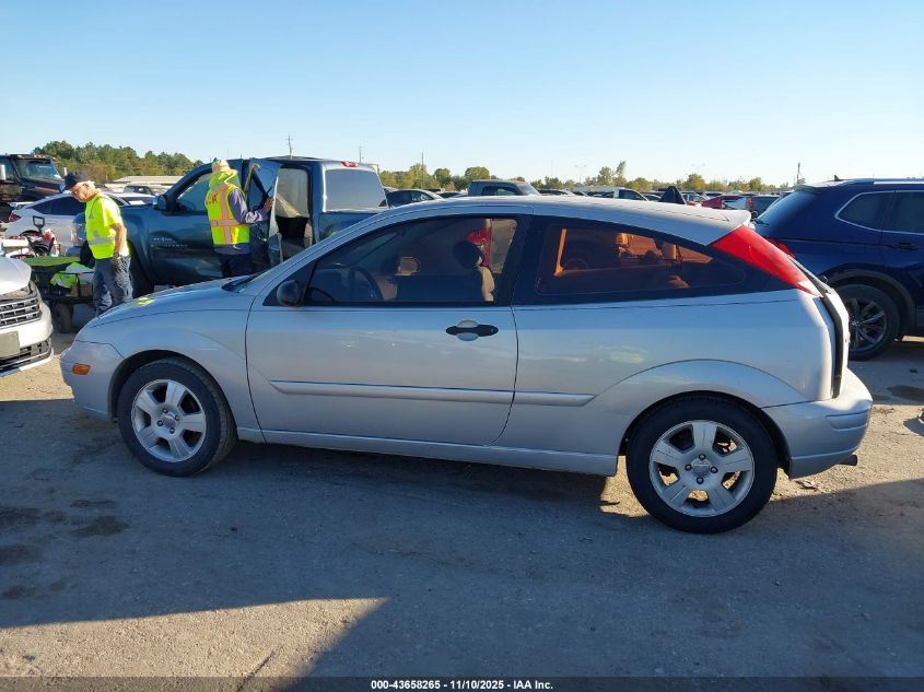 2005 Ford Focus Zx3 VIN: 3FAHP31N35R146237 Lot: 43658265