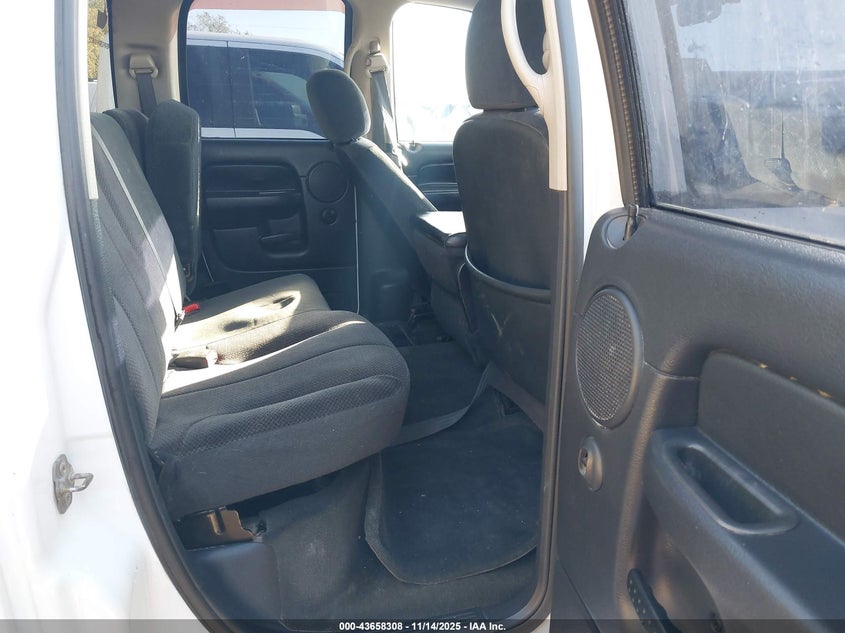 2003 Dodge Ram 3500 Slt/Laramie/St VIN: 3D7LA38693G715403 Lot: 43658308