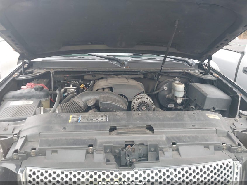 2007 GMC Yukon Denali VIN: 1GKFK63857J369423 Lot: 43658346