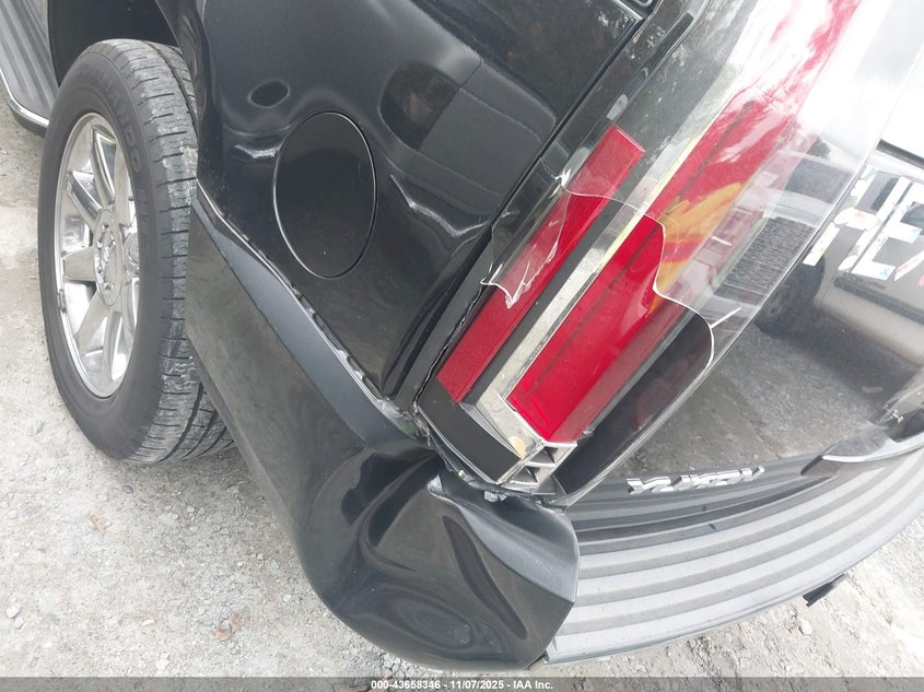 2007 GMC Yukon Denali VIN: 1GKFK63857J369423 Lot: 43658346