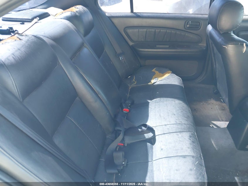 1998 Nissan Maxima Gle/Gxe/Se VIN: JN1CA21D8WM917392 Lot: 43658355