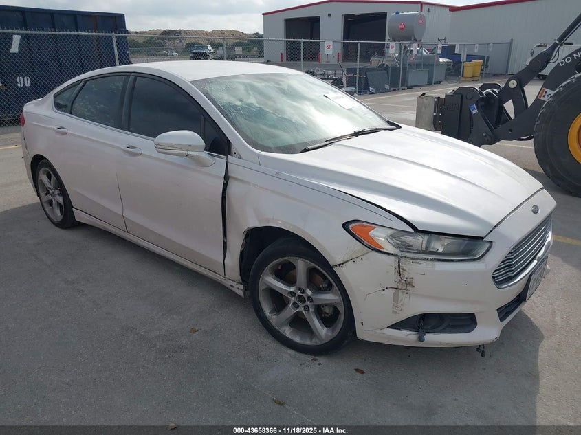 FORD FUSION SE