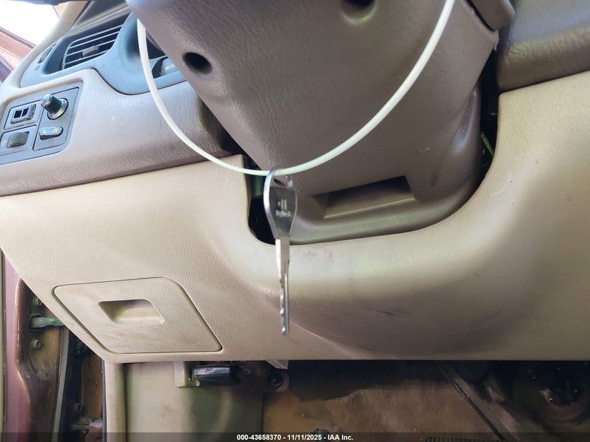 1998 Nissan Altima Gle/Gxe/Se/Xe VIN: 1N4DL01D3WC133813 Lot: 43658370