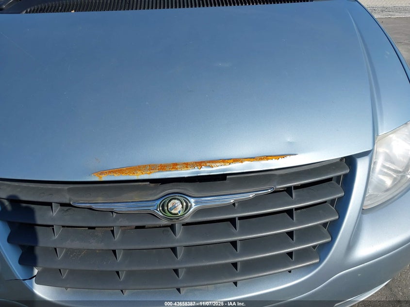 2005 Chrysler Town & Country VIN: 1C4GP45R35B387325 Lot: 43658387