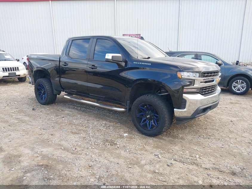 CHEVROLET SILVERADO 1500 4WD SHORT BED LT/4WD STANDARD BED LT