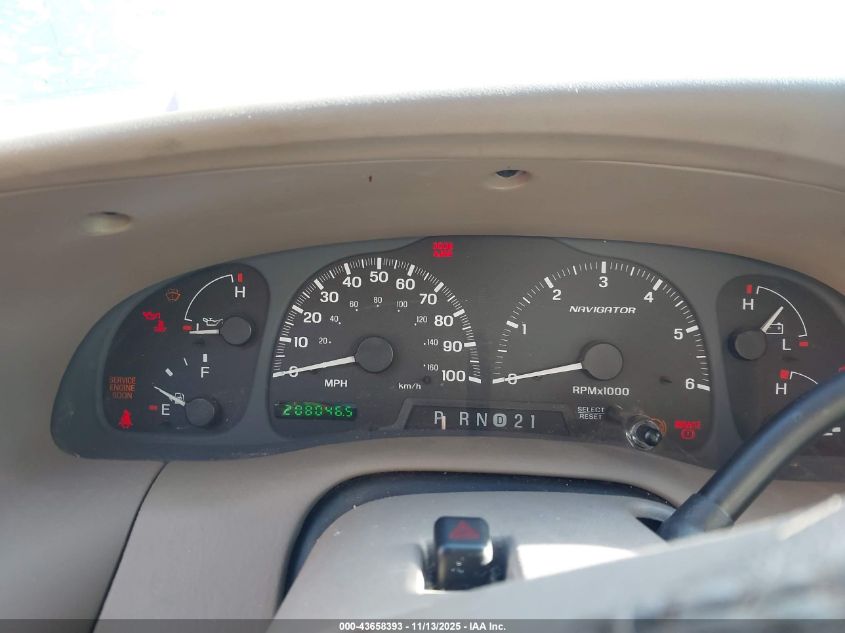 2002 Lincoln Navigator VIN: 5LMFU28R72LJ10468 Lot: 43658393