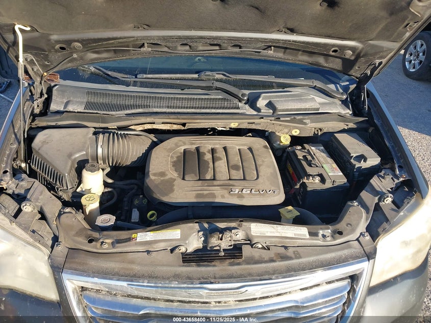 2012 Chrysler Town & Country Touring VIN: 2C4RC1BGXCR226443 Lot: 43658400