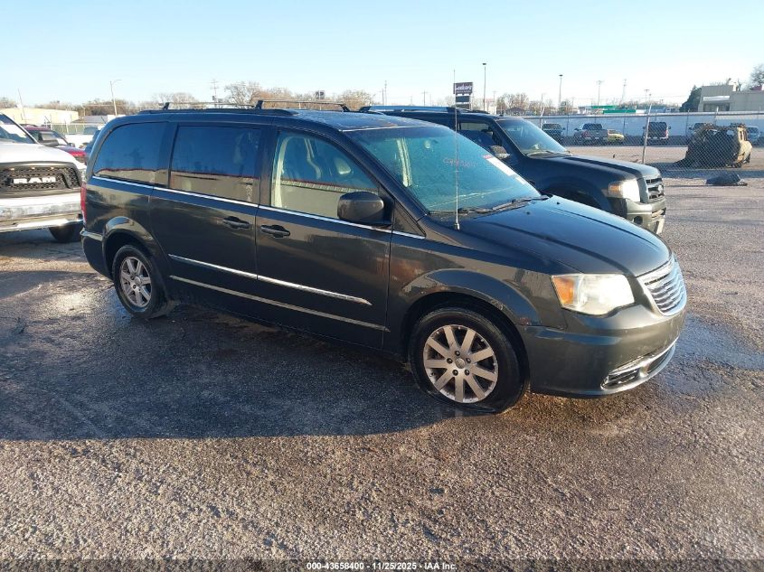 CHRYSLER TOWN & COUNTRY TOURING