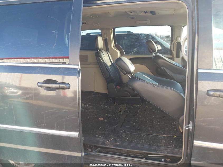 2012 Chrysler Town & Country Touring VIN: 2C4RC1BGXCR226443 Lot: 43658400