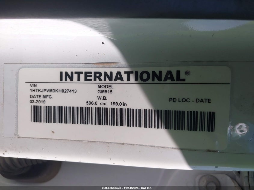 1HTKJPVM3KH827413 2019 CHEVROLET SILVERADO photo no. 8