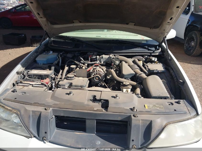 2006 Lincoln Town Car Signature Limited VIN: 1LNHM82WX6Y634526 Lot: 43658451