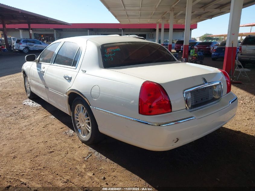 1LNHM82WX6Y634526 2006 LINCOLN TOWN CAR photo no. 3