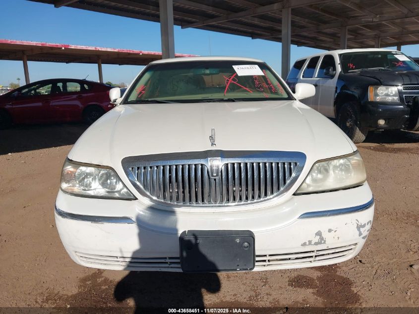 2006 Lincoln Town Car Signature Limited VIN: 1LNHM82WX6Y634526 Lot: 43658451