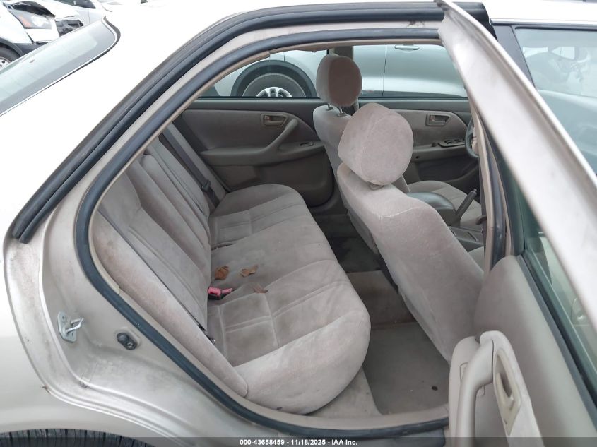 1999 Toyota Camry Le VIN: 4T1BG22K6XU496144 Lot: 43658459